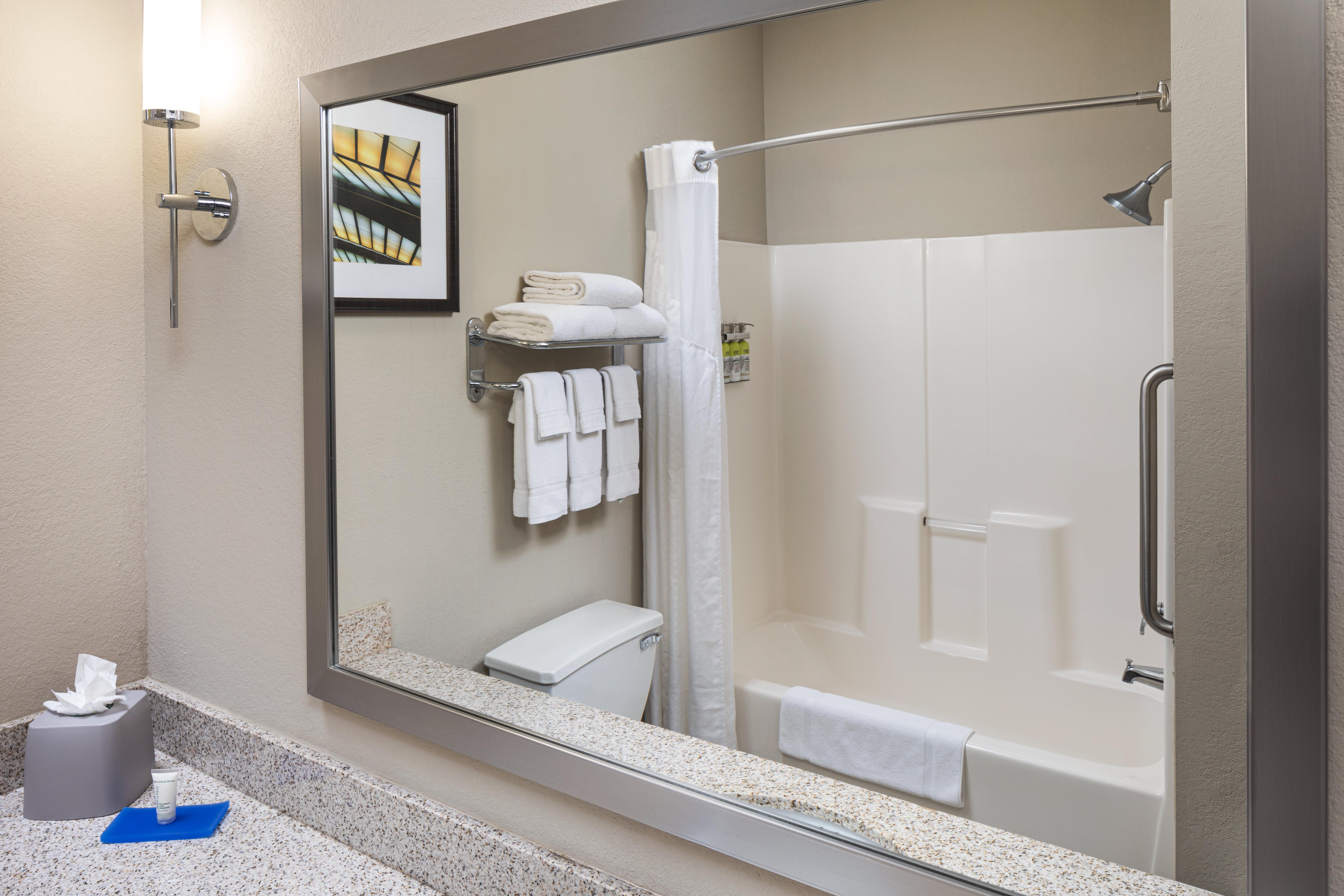 Holiday Inn Express Hotel & Suites Minneapolis - Minnetonka By Ihg Extérieur photo