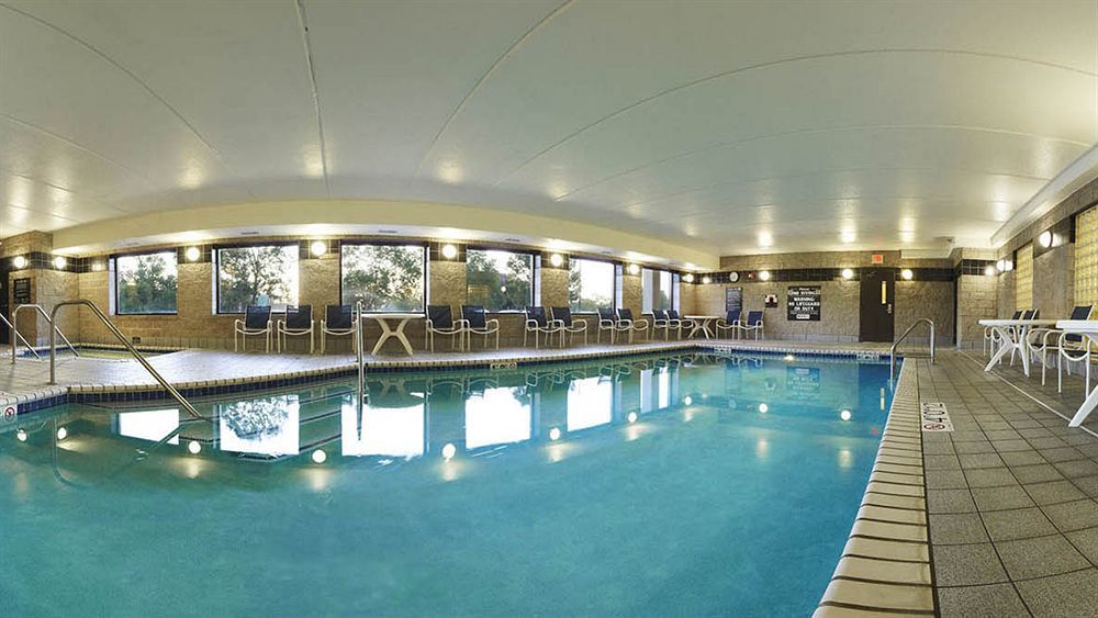 Holiday Inn Express Hotel & Suites Minneapolis - Minnetonka By Ihg Extérieur photo